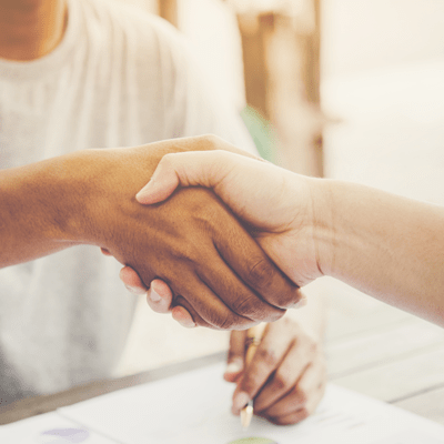 poignée de main recrutement